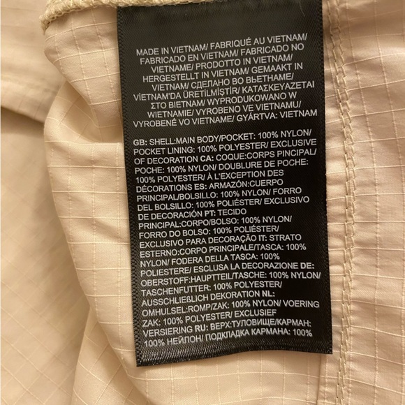 NWT The North Face Spring Relaxed Fit Lightweight Cargo Pants Adjustable Hem 3XL - Picture 7 of 15